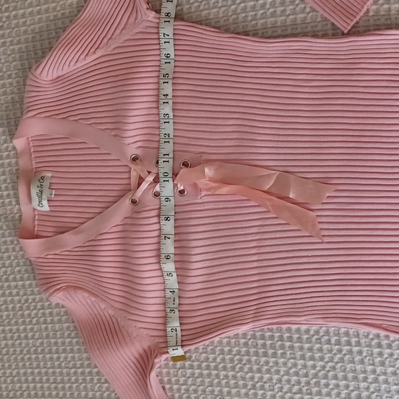 Sweater - Picture 3 of 4